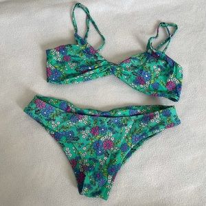 Blackbough Daisy Daze Bikini Set